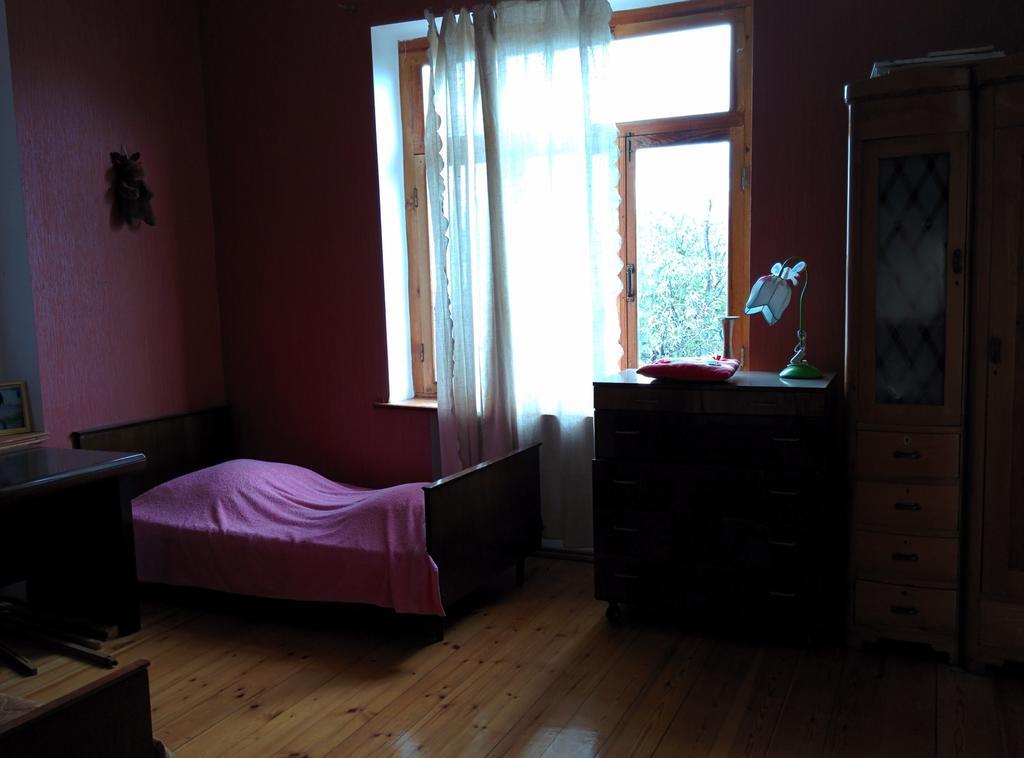 Guesthouse Natali Telavi Habitación foto