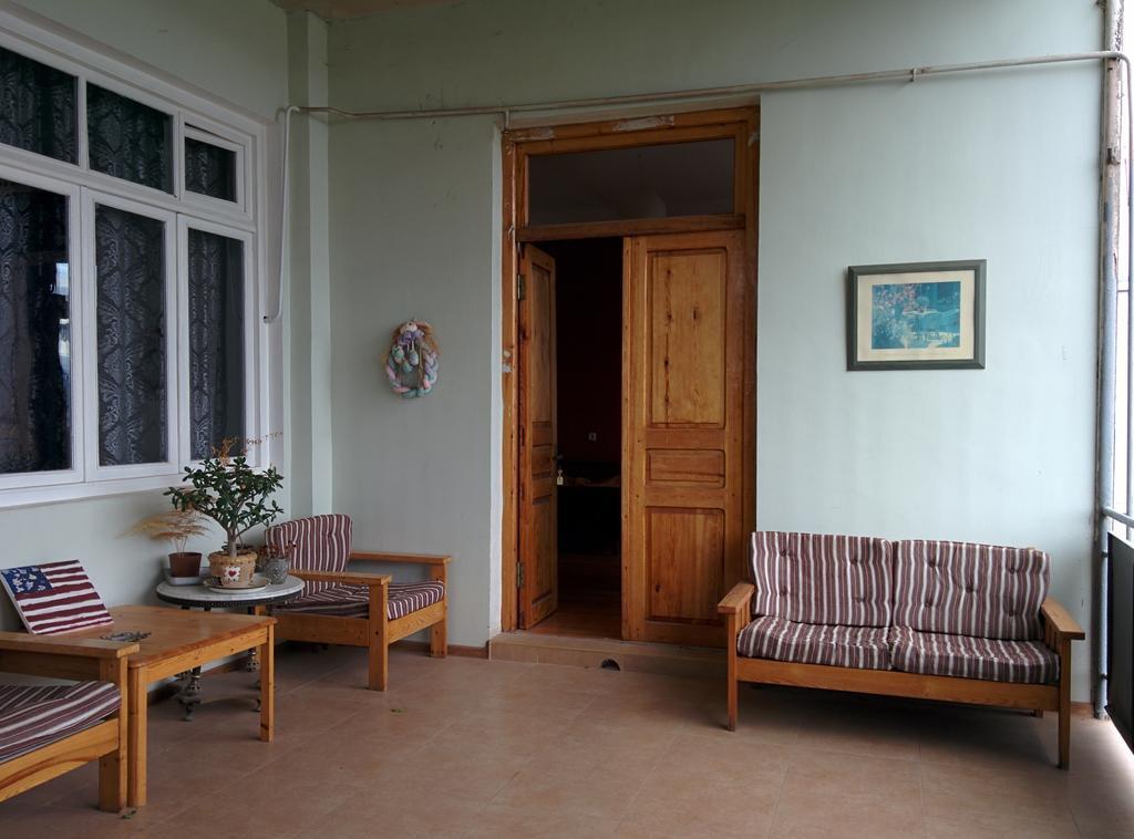 Guesthouse Natali Telavi Habitación foto